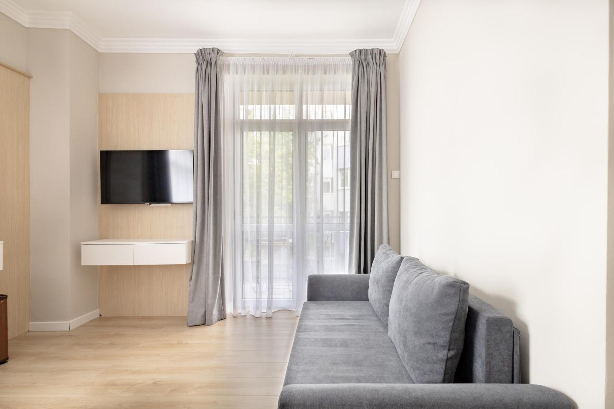 Piccolo Mondo By Citybookings Bucarest Esterno foto