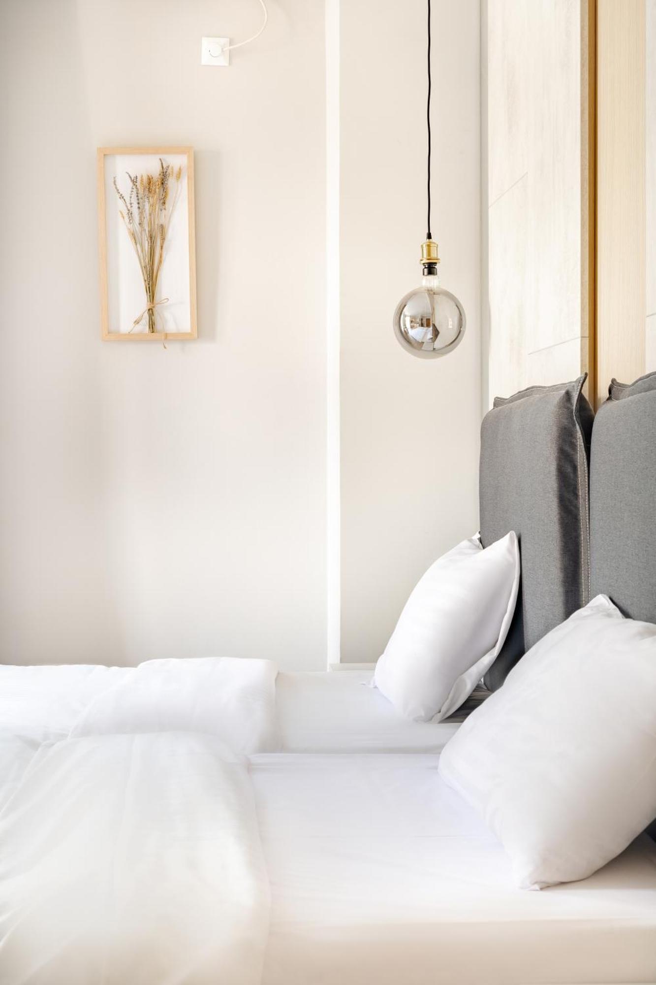 Piccolo Mondo By Citybookings Bucarest Esterno foto