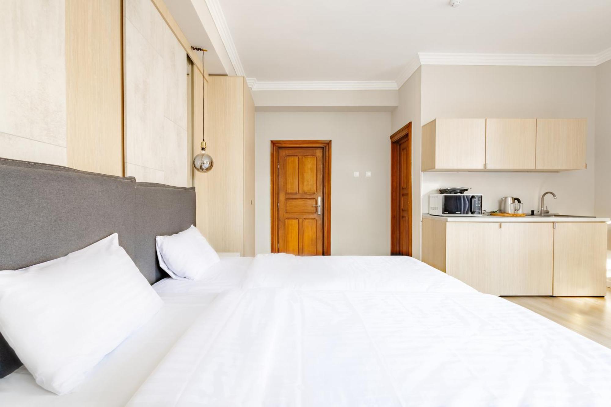 Piccolo Mondo By Citybookings Bucarest Esterno foto