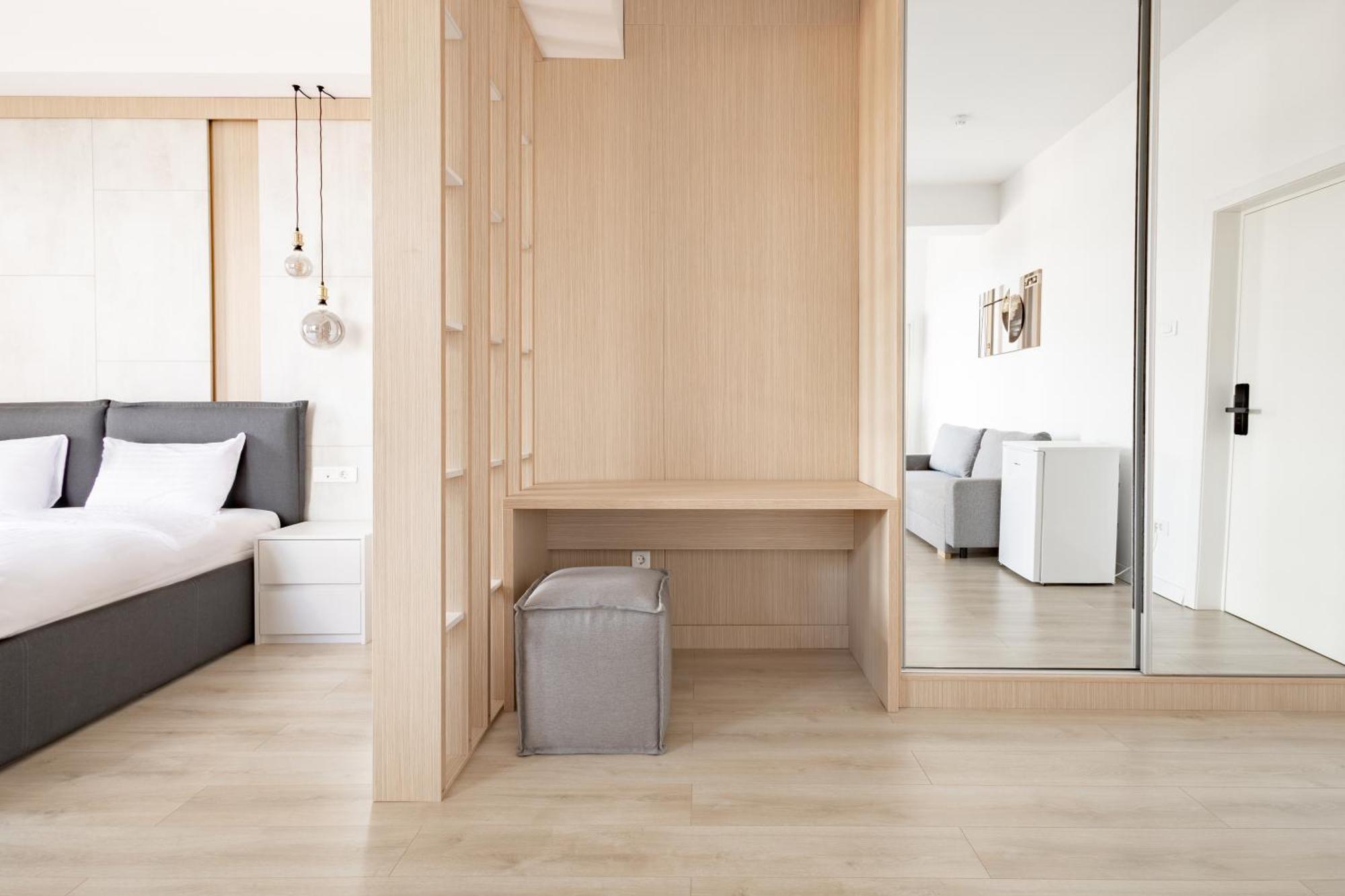 Piccolo Mondo By Citybookings Bucarest Esterno foto
